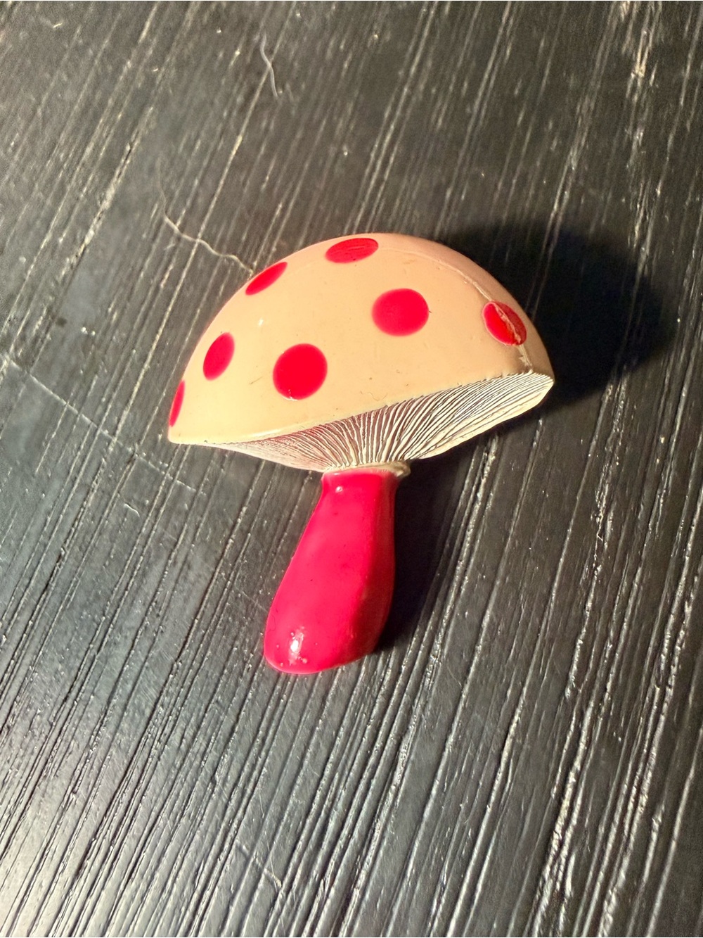 Vintage 1970s Retro Hot Pink Enamel Mushroom Toadstool Brooch Pin